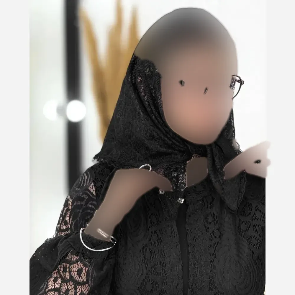 مینی پروانه تور مخمل کوبی فری سایز ابعاد 75 در 75