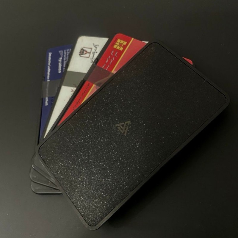 جاکارتی اش مدل nexo سری glitter