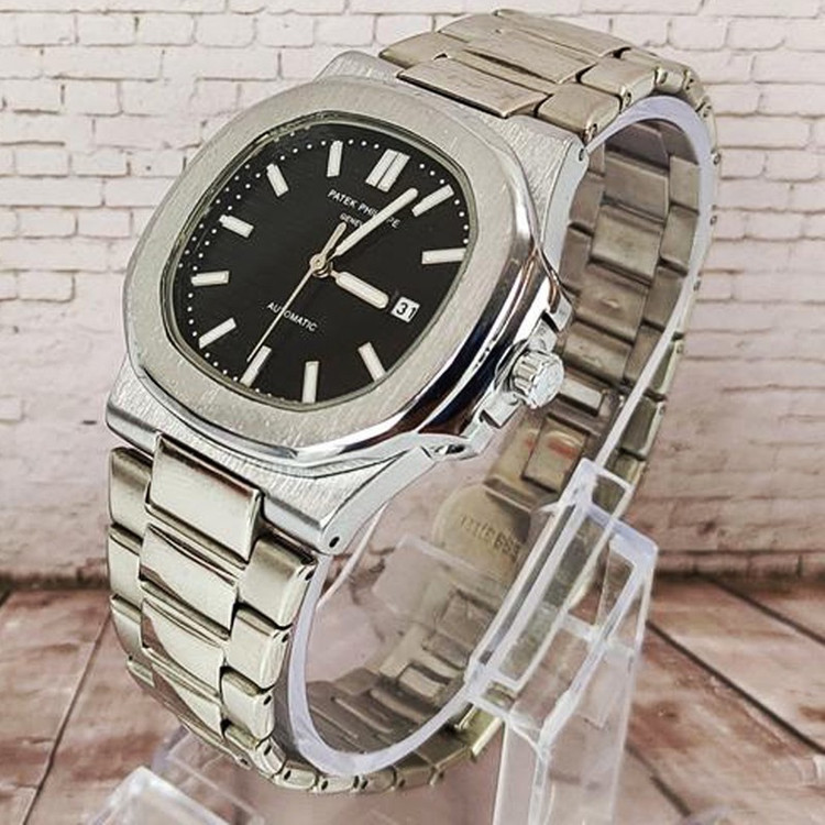 ساعت مچی عقربه ای مردانه مدل ناتیلوس بندفلزی کد Patek Philippe NAUTILUS P8168B