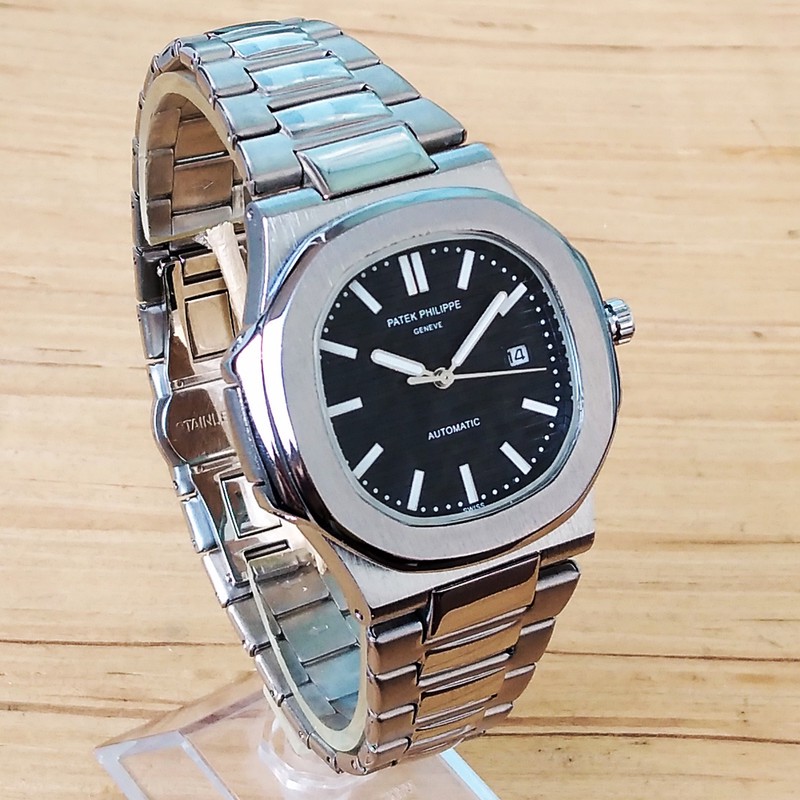 ساعت مچی عقربه ای مردانه مدل ناتیلوس بندفلزی کد Patek Philippe NAUTILUS P8168B