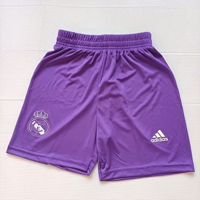 ست تی شرت و شلوارک ورزشی پسرانه مدل رئال مادرید طرح رونالدو کد Away 2017