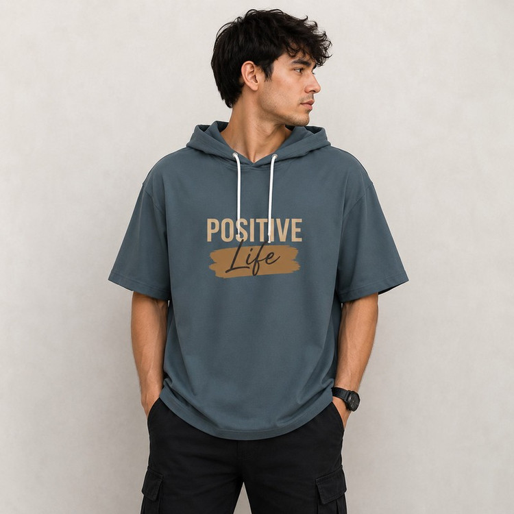 تی شرت مردانه کلاهدار پنبهای طرح حروف مدل positive