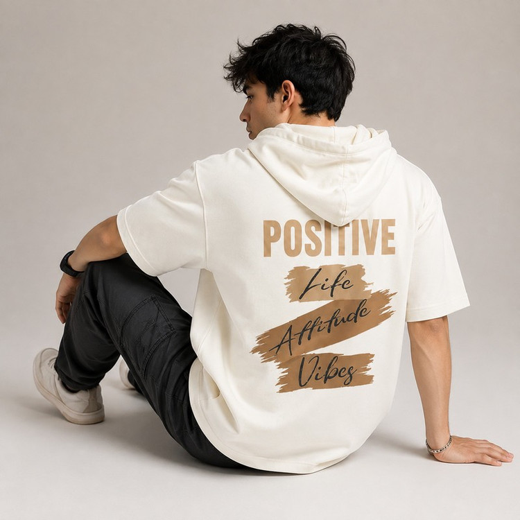 تی شرت مردانه کلاهدار پنبهای طرح حروف مدل positive