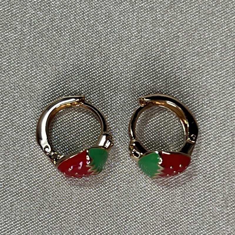 گوشواره حلقه ای زنانه ژوپینگ مدل توت فرنگی bah014