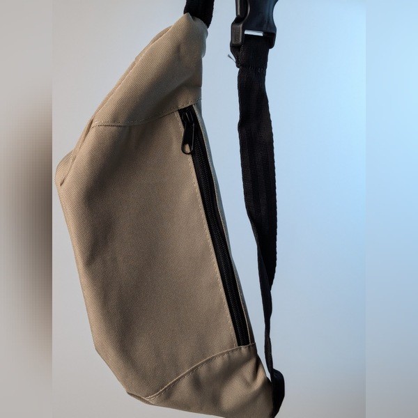کیف کراس بادی مردانه ال سی وایکیکی مدل LW 421