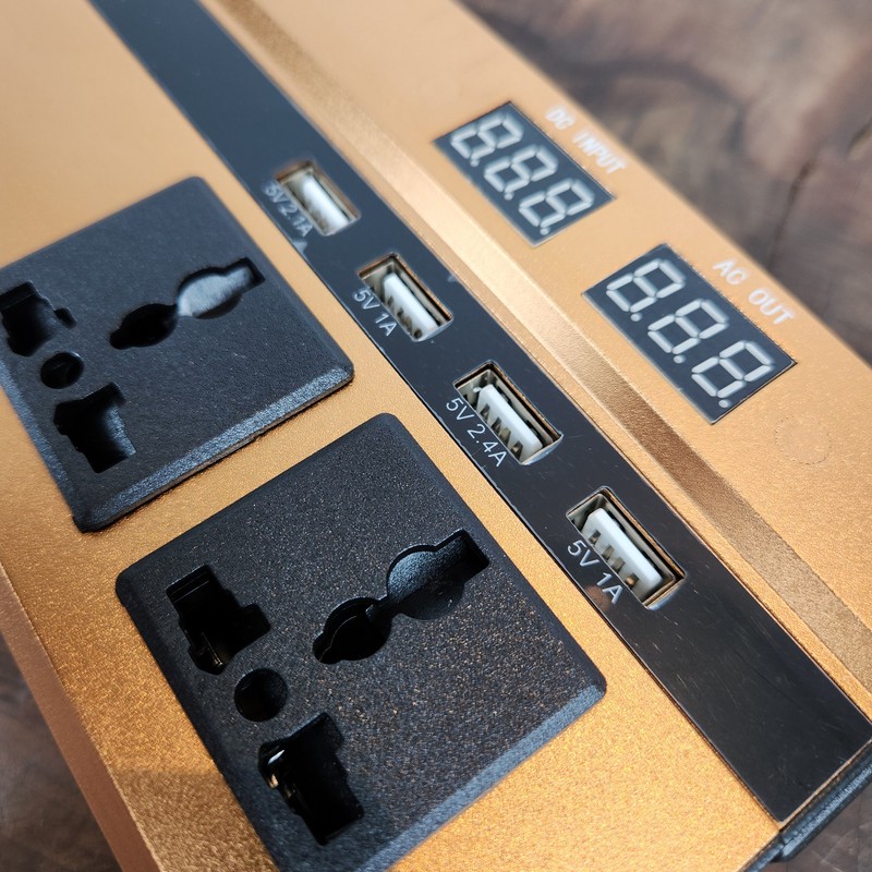 مبدل برق خودرو اینتیمکث کد 1000W