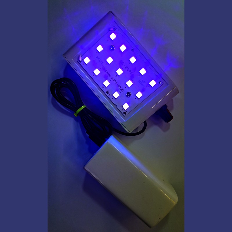 چراغ اضطراری اسکو مدل UV 365