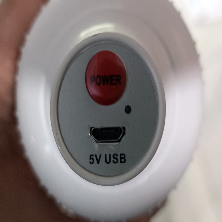 چراغ اضطراری مدل شارژی کد led-bulb-150W