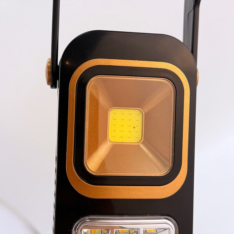 چراغ روشنایی مدل P48 Solar کد 2315 با قابلیت شارژ از طریق پنل خورشیدی و کابل USB مناسب سفرهای جادهای