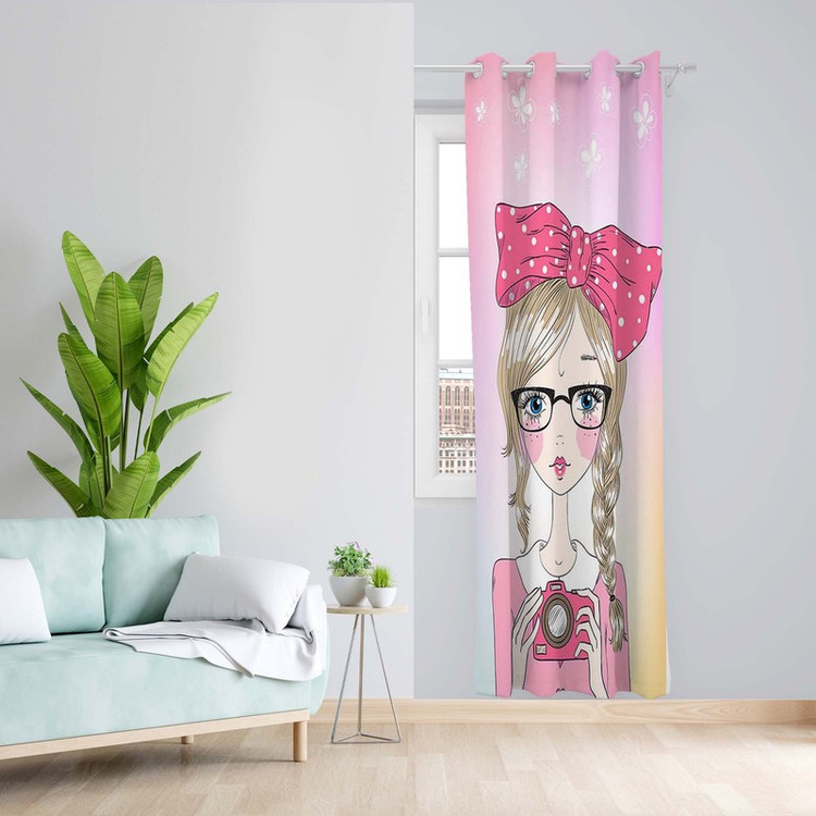 پرده طرح دختر مدل مخمل پانچی کد 1790 z سایز 140x200 سانتی متر