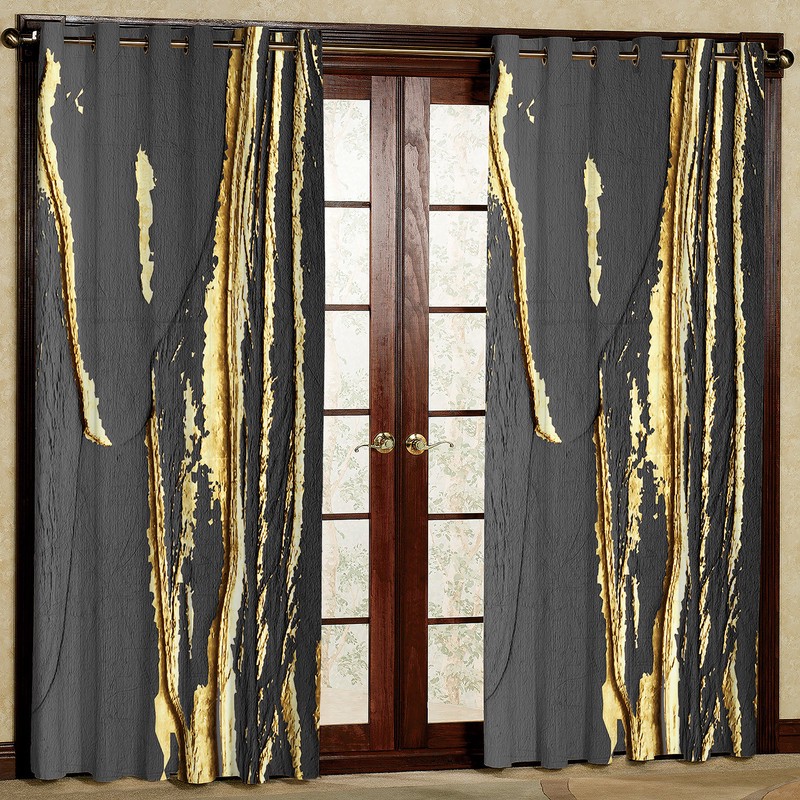 پرده مدل طلا کوب مخمل پانچی کد 2144 سایز 200x140 سانتی متر