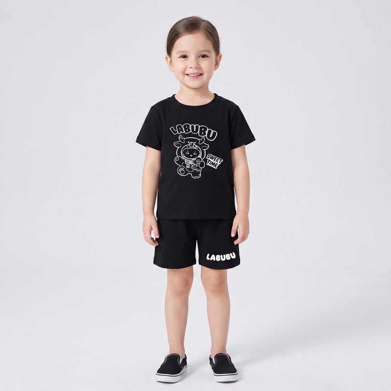 ست تی شرت آستین کوتاه و شلوارک راحتی دخترانه مدل E03 طرح LABUBU